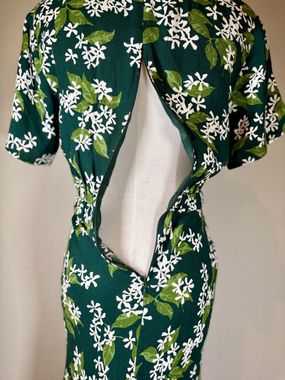 Reformation Danika Dress in Dama De Noche Size XS - Picture 7 of 10